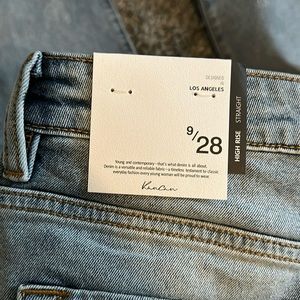 New with tags Women’s high rise KanCan  jeans!